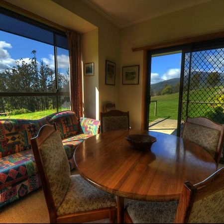 הוילה Lilydale Plovers Ridge Country Retreat חדר תמונה